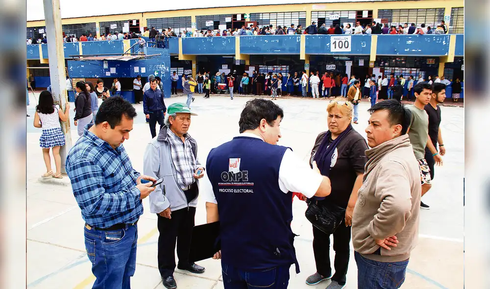 Voto informado. Ciudadanos tienen la gran responsabilidad de elegir conscientemente a sus representantes.