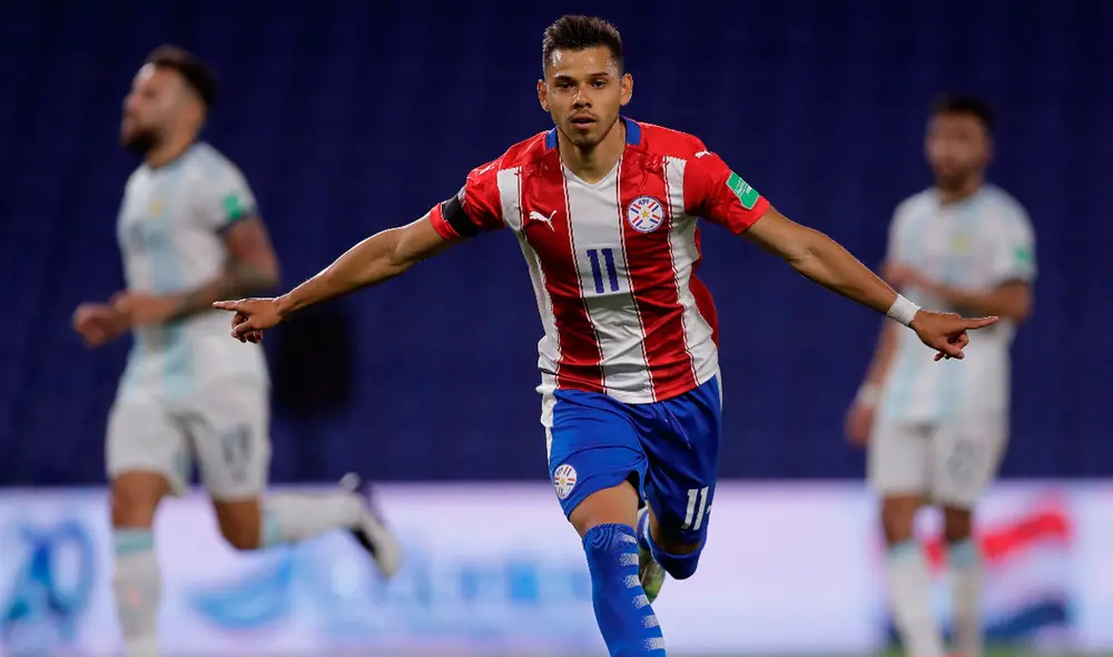 Argentina y Paraguay juegan en la Bombonera por la fecha 3 de las Eliminatorias Qatar 2022. Foto: EFE Argentina y Paraguay juegan en la Bombonera por la fecha 3 de las Eliminatorias Qatar 2022. Foto: EFE