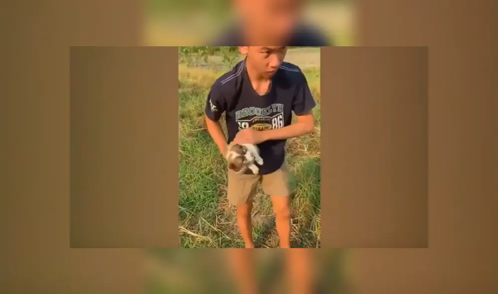 Desliza hacia la izquierda para ver el conmovedor rescate que se volvió viral en Facebook.