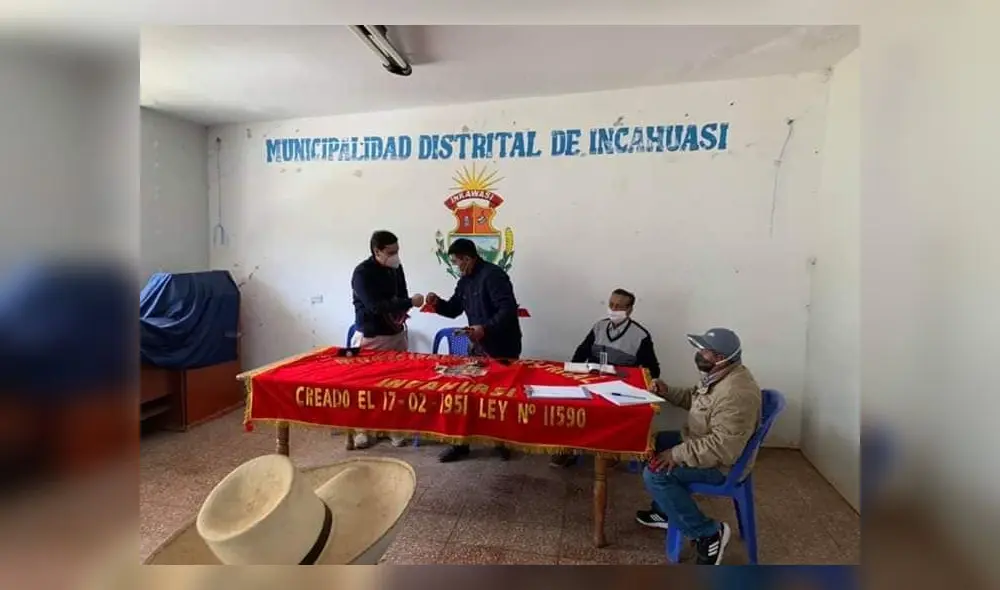 Congresistas llegaron al distrito de Incahuasi. Congresistas llegaron al distrito de Incahuasi.