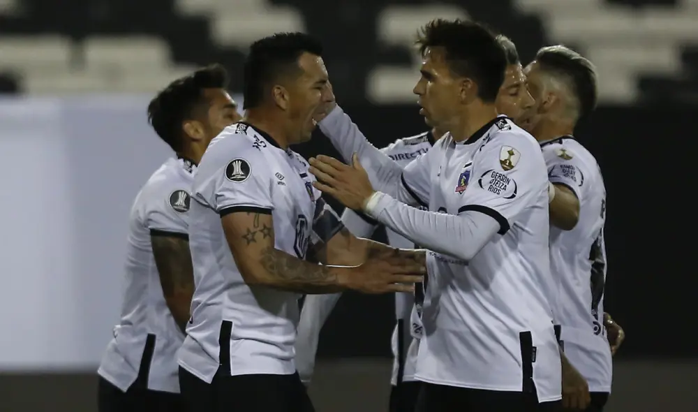 Paredes marcó desde el punto penal para Colo Colo. (Créditos: AFP) Paredes marcó desde el punto penal para Colo Colo. (Créditos: AFP)