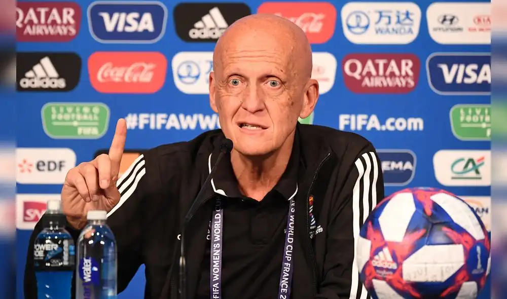 Pierluigi Collina superó a Ken Aston, Michel Vautrot y Markus Merk. Foto: AFP