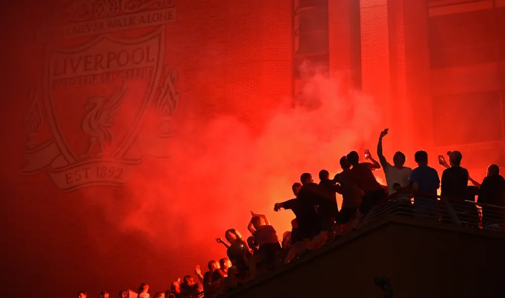 Liverpool ganó su primera Premier League. (Créditos: AFP)