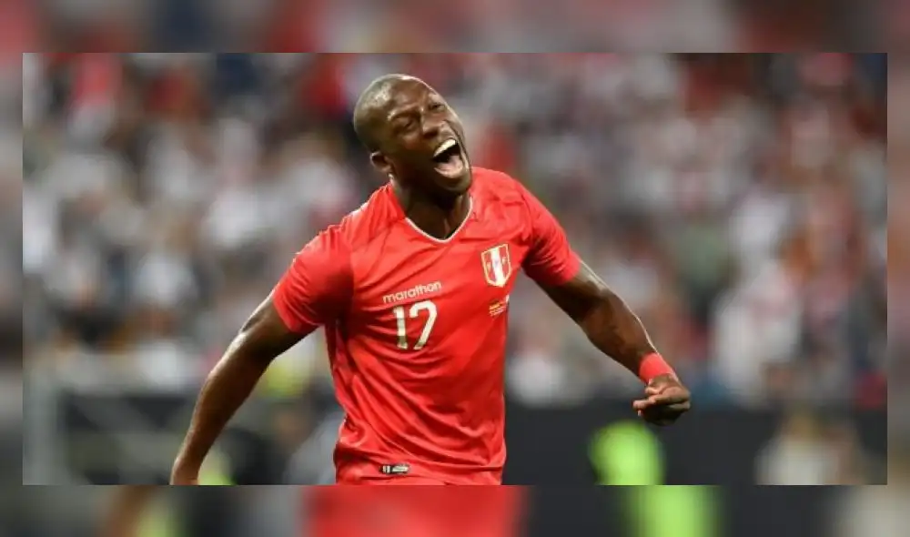 Selección peruana: Luis Advíncula vaciló a Marcos López por su corte de cabello [VIDEO]