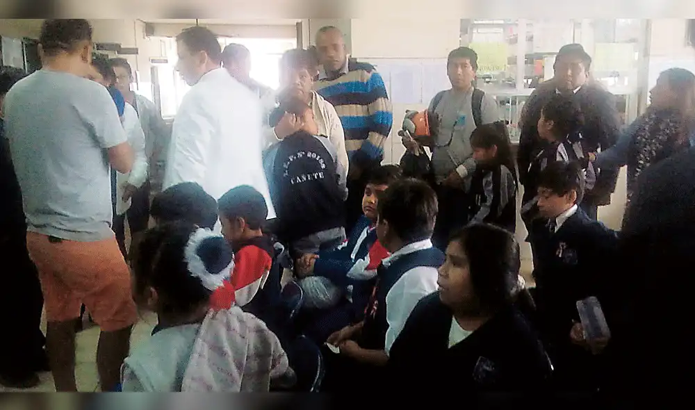 Desayuno de Qali Warma intoxica a más de 400 niños en Cañete