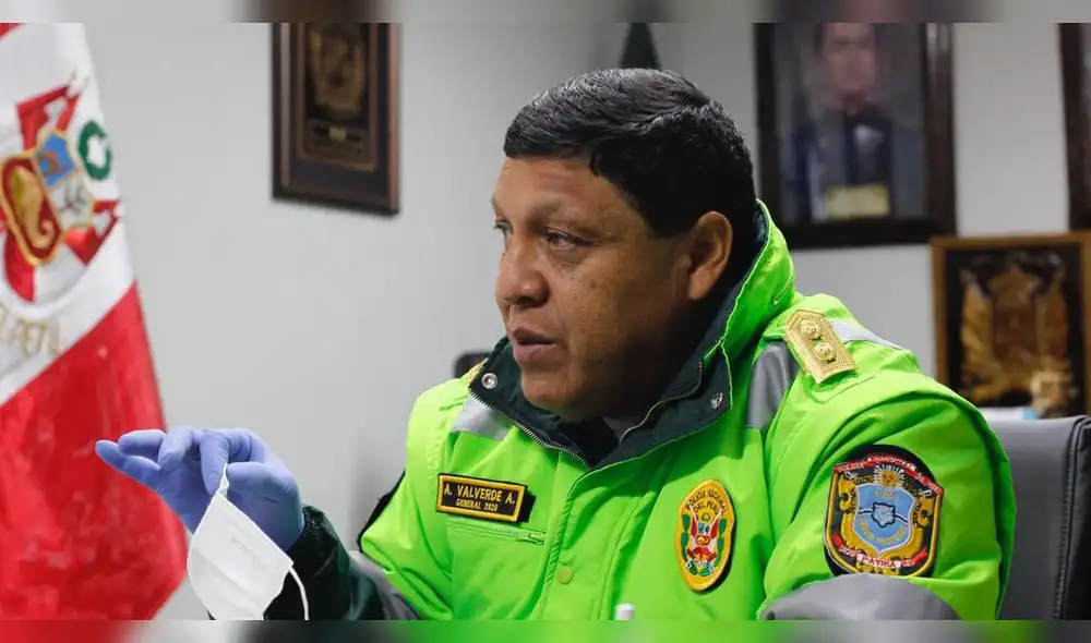 Defensa. Valverde sostuvo que altos precios se debían a demanda en el mercado de equipos de bioseguridad.