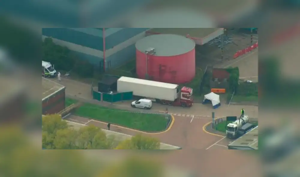 Hallan camión con treinta y nueve cadáveres en parque industrial [VIDEO]