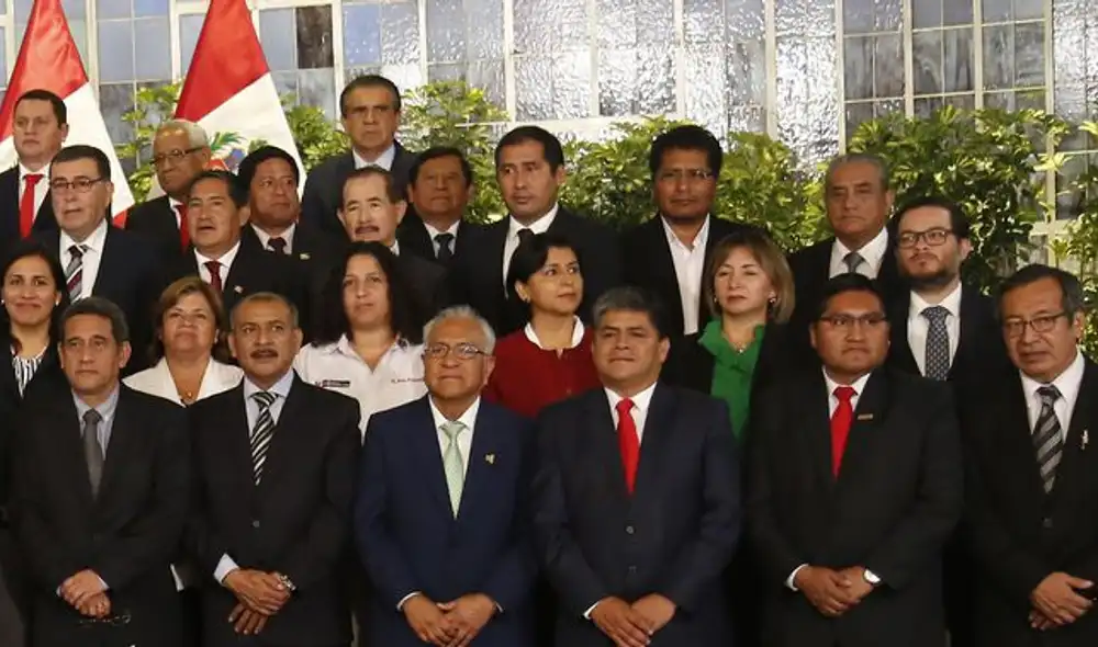 Asamblea Nacional de Gobiernos Regionales pidió a los candidatos al TC deponer sus intereses personales y apartarse del proceso. Asamblea Nacional de Gobiernos Regionales pidió a los candidatos al TC deponer sus intereses personales y apartarse del proceso.