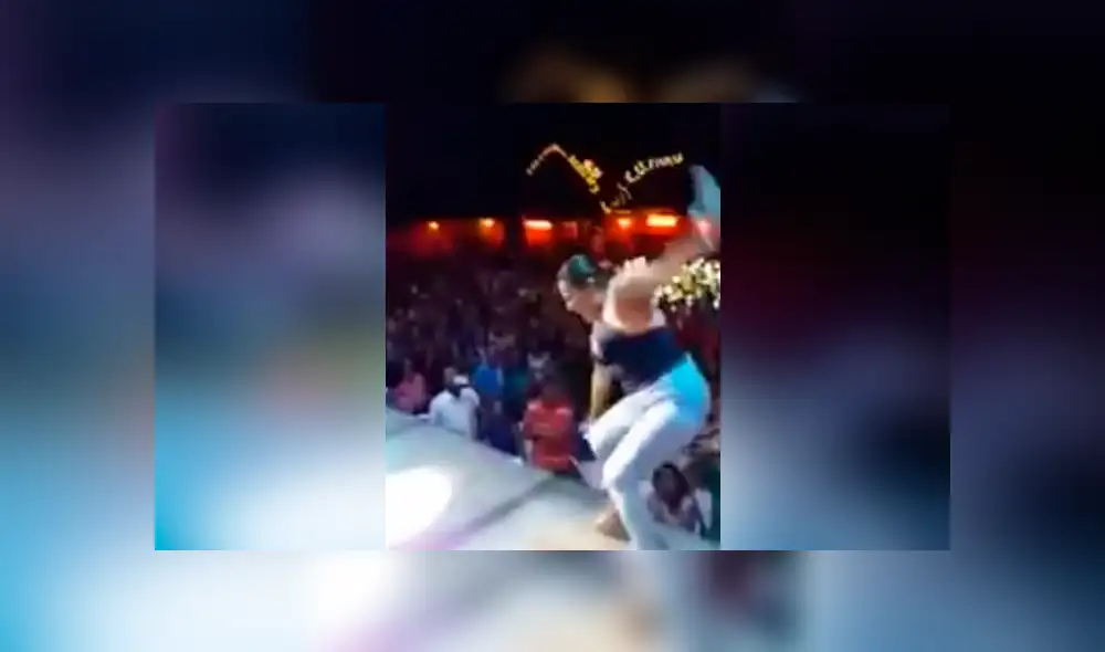 Facebook viral: mujer cae del escenario, mientras bailaba sensual cumbia [VIDEO]