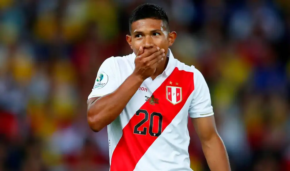 Edison Flores elevó su cotización en el mercado de pases, según Transfermarket.