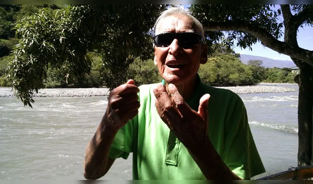 Día de la Madre: El “Tío Chechi” le dedica el poema Gota de Agua a las mamás del mundo Día de la Madre: El “Tío Chechi” le dedica el poema Gota de Agua a las mamás del mundo