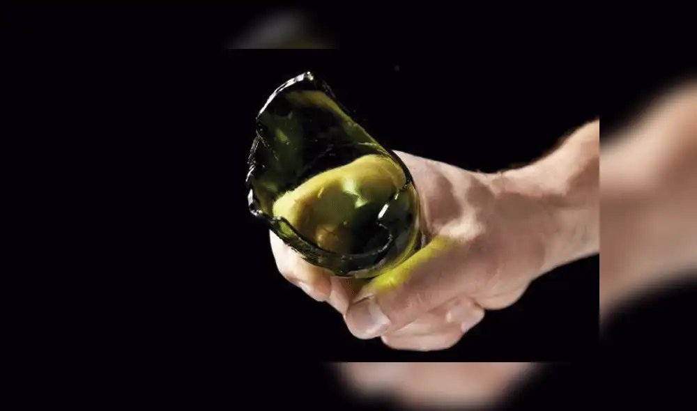 La mujer fue detenida inmediatamente.