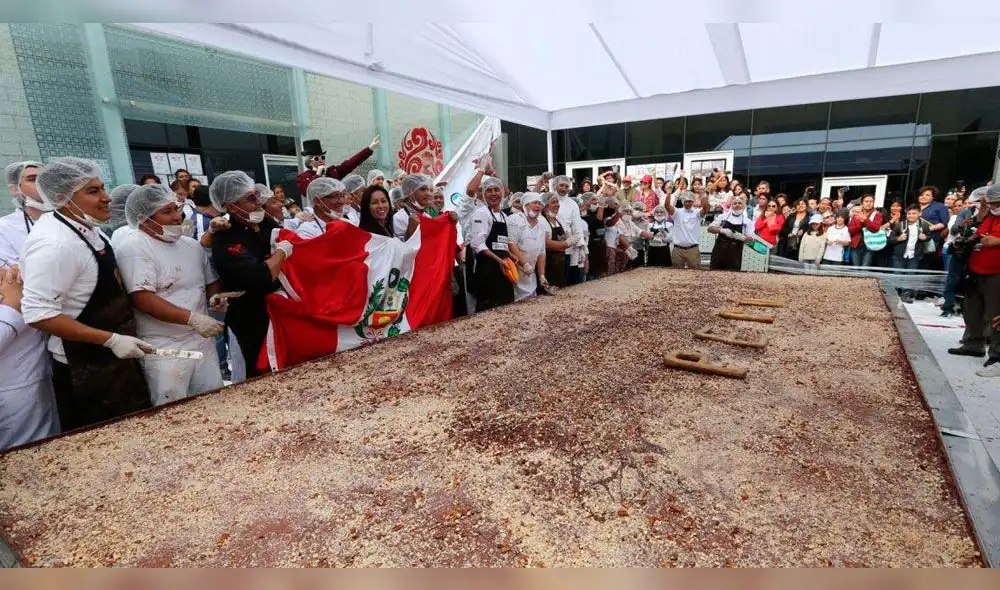 Chocolateros peruanos batieron un nuevo Récord Guinness [FOTOS]