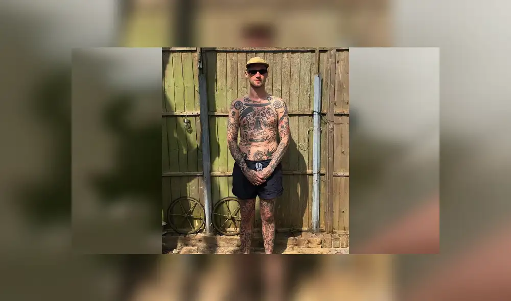 Desliza hacia la izquierda para ver los increíbles tatuajes que se realiza este joven durante la cuarentena. (Foto: Facebook) Desliza hacia la izquierda para ver los increíbles tatuajes que se realiza este joven durante la cuarentena. (Foto: Facebook)