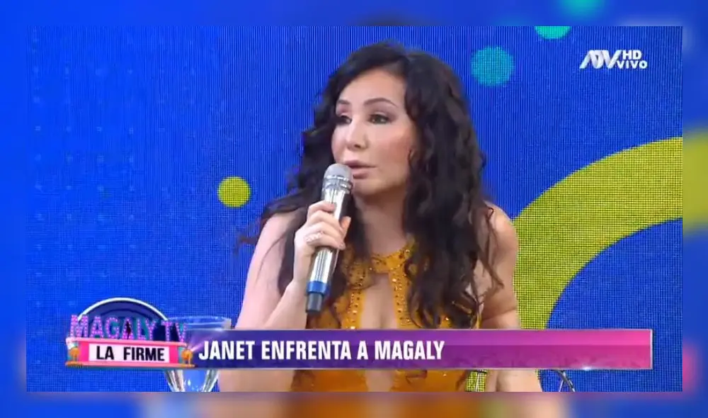 Magaly Medina y Janet Barboza se encaran sus cirugías en calurosa discusión Magaly Medina y Janet Barboza se encaran sus cirugías en calurosa discusión