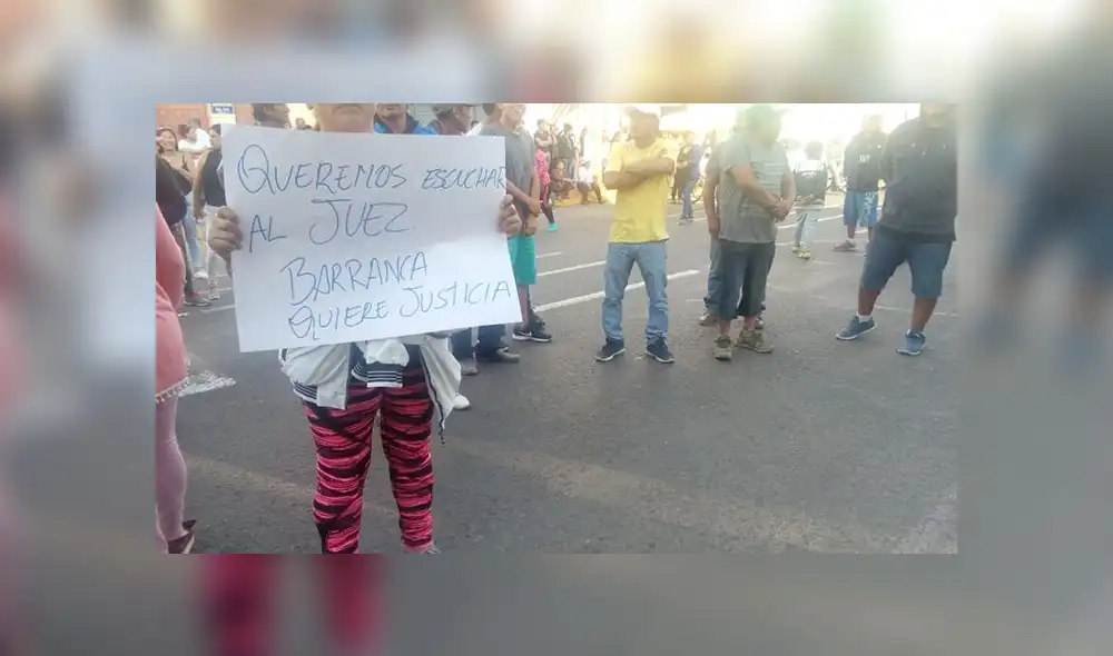 Barranca: indignados protestan fuera del Poder Judicial por niña asesinada y ultrajada  [FOTOS Y VIDEO]