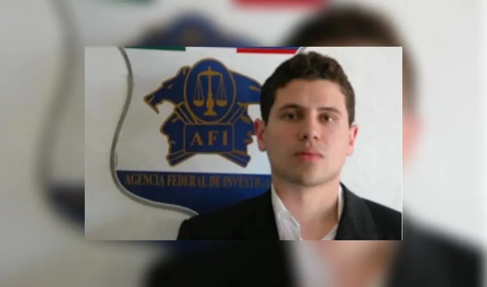 El hijo del Chapo Guzmán celebró la Navidad con ostentosos regalos. Foto: El blog del narco. El hijo del Chapo Guzmán celebró la Navidad con ostentosos regalos. Foto: El blog del narco.