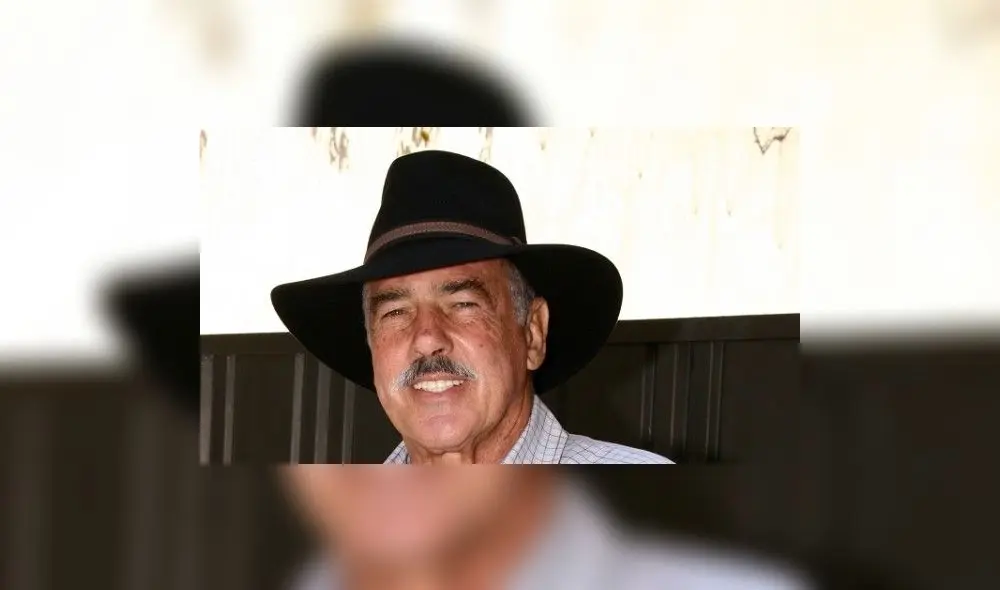 El actor mexicano ha tenido que vender sus propiedades para generarse sus ingresos. Foto: Internet.