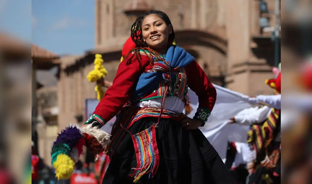 Cusco: Universidad Global y 22 institutos bailaron por el mes jubilar de la ciudad imperial [FOTOS]