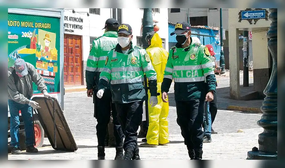 POLICÍAS EN CUSCO. Son el segundo grupo más numeroso en la primera línea contra el coronavirus. Hay quejas de desatención.