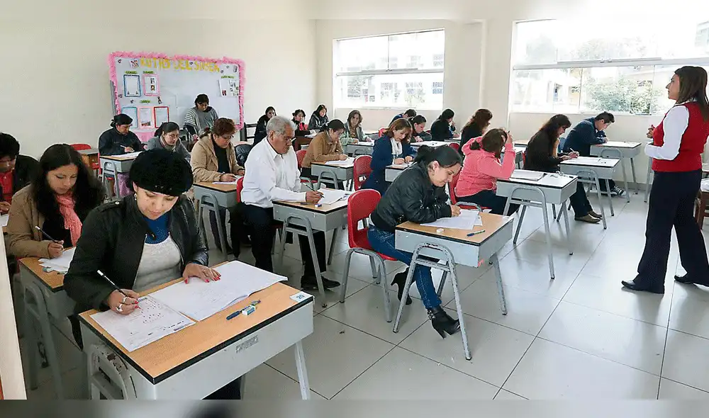 Hasta el 2022 buscarán nombrar a más de 14 mil docentes cada año 