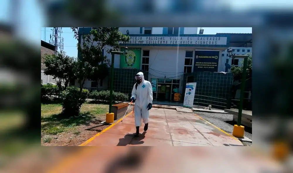 Los vehículos también fueron desinfectados. Foto: Difusión. Los vehículos también fueron desinfectados. Foto: Difusión.