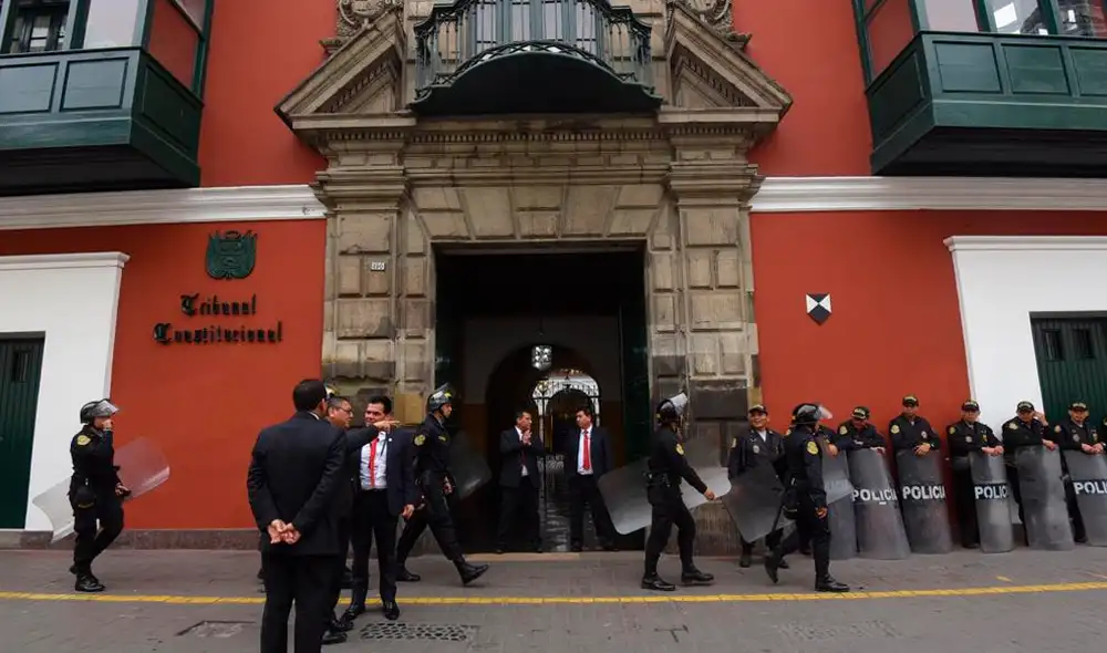 TC denegó incorporación de Ortiz de Zevallos y designó ponente en demanda de Pedro Olaechea TC denegó incorporación de Ortiz de Zevallos y designó ponente en demanda de Pedro Olaechea