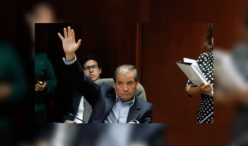 Wilbert Rozas: comisión admite a trámite pedido para levantar su inmunidad