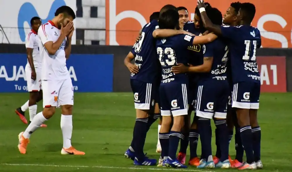 Cristal suma nueve puntos y es el único líder del grupo A. Foto: Twitter Liga 1