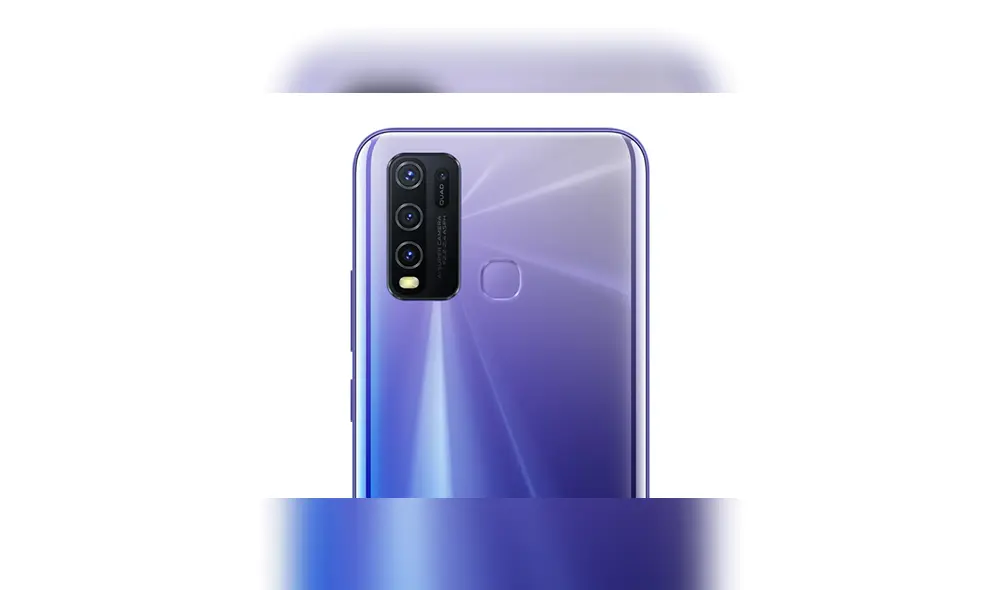 El sistema fotográfico está compuesto por 13 MP +  8 MP + 2 MP + 2 MP.