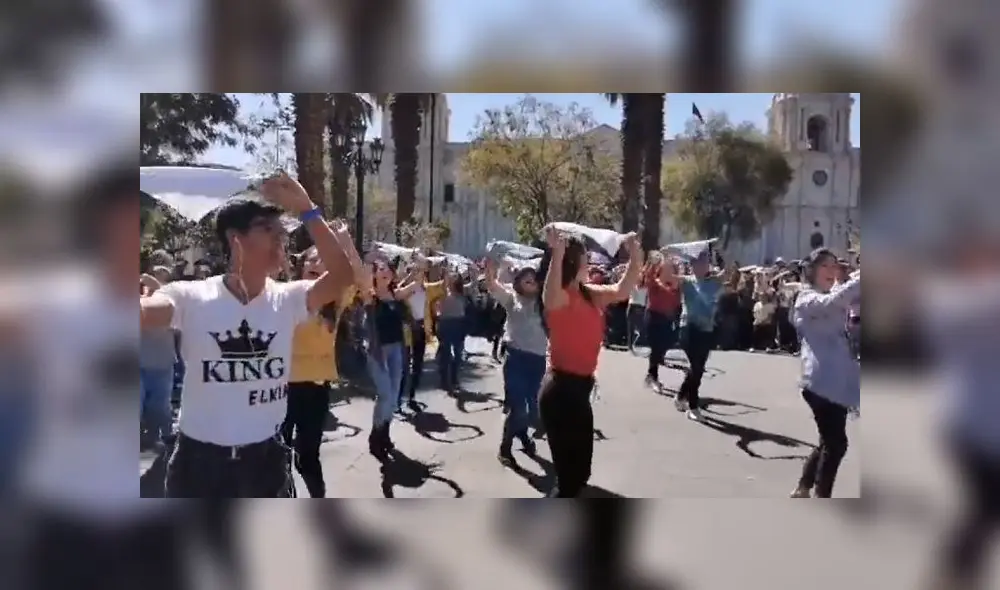 De esta manera inició las actividades por el mes de aniversario de Arequipa De esta manera inició las actividades por el mes de aniversario de Arequipa