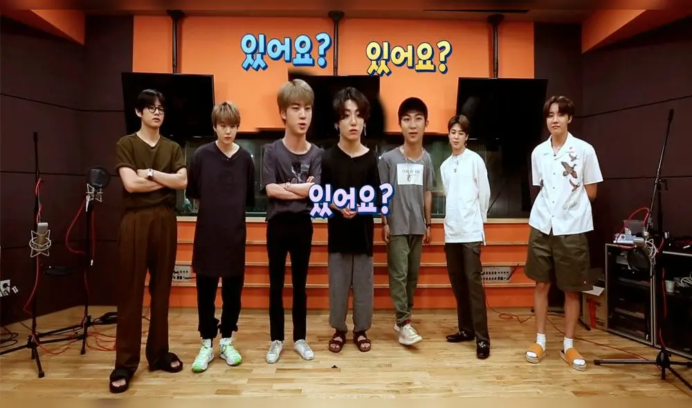 Desliza para ver más fotos de RUN BTS. Créditos: V Live / Big Hit Entertainment