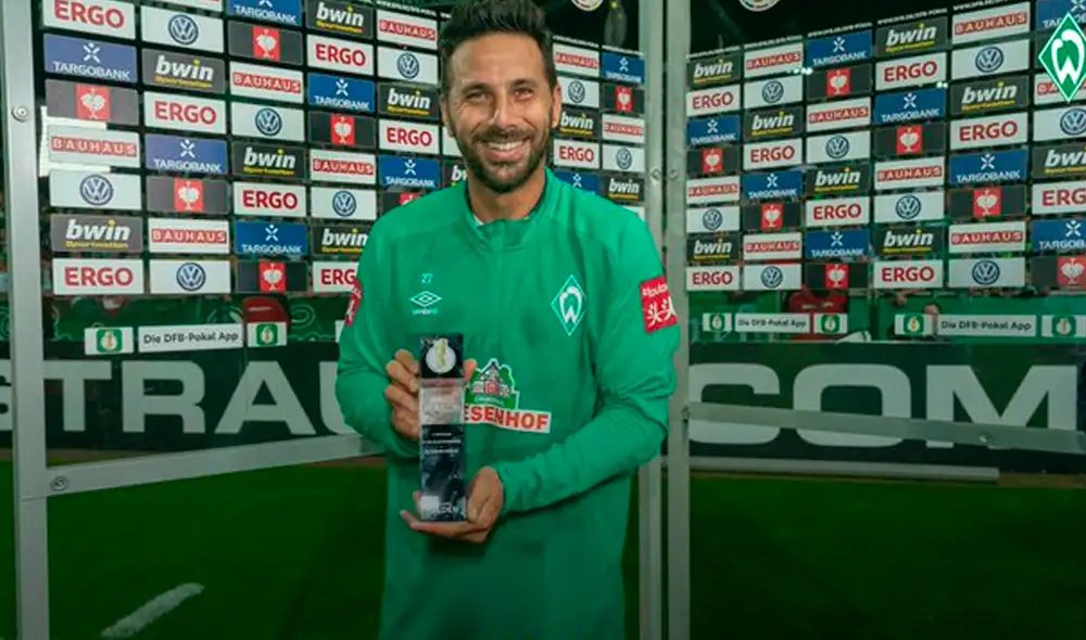 Claudio Pizarro sigue demostrando que está en un altísimo nivel a su 41 años, tras su doblete de goles el pasado sábado por la Copa Alemana. Claudio Pizarro sigue demostrando que está en un altísimo nivel a su 41 años, tras su doblete de goles el pasado sábado por la Copa Alemana.