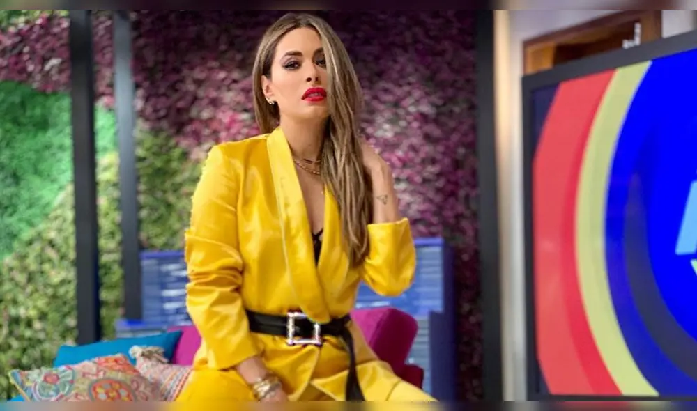 Galilea Montijo y su reacción al recibir tortazo en su cumpleaños [VIDEO]