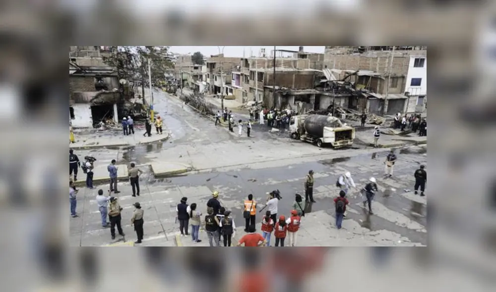 Niño de 5 años es nueva víctima mortal de la deflagración en Villa El Salvador. Foto: La República Niño de 5 años es nueva víctima mortal de la deflagración en Villa El Salvador. Foto: La República