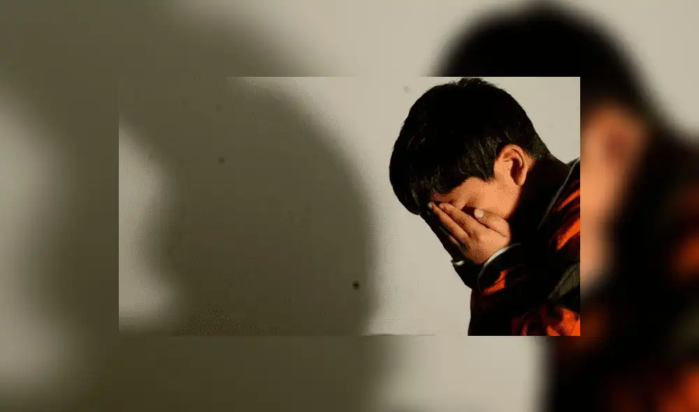 Locutor golpeó a su hijo de 12 años en el rostro por defender a su madre Locutor golpeó a su hijo de 12 años en el rostro por defender a su madre