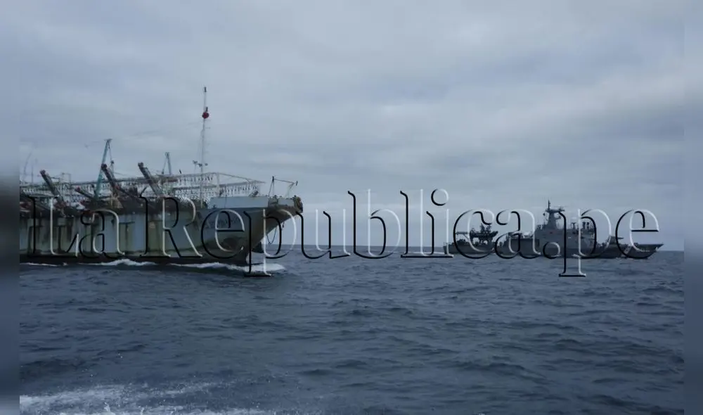 Flota de embarcaciones extranjeras no se encuentra dentro de las 200 millas del Mar peruano. /Créditos: Marco Cotrina - La República Flota de embarcaciones extranjeras no se encuentra dentro de las 200 millas del Mar peruano. /Créditos: Marco Cotrina - La República