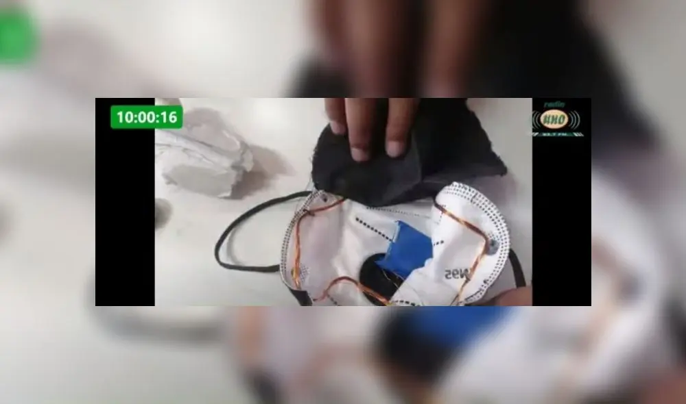 Dispositivos fueron hallados dentro de mascarillas. Foto: captura Radio Uno.