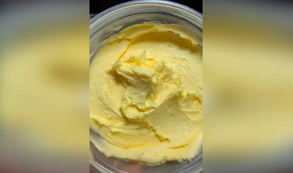 Desliza las imágenes para conocer los sencillos pasos para preparar una mantequilla casera. Foto: Captura de TikTok/ Evelyn Olivo Desliza las imágenes para conocer los sencillos pasos para preparar una mantequilla casera. Foto: Captura de TikTok/ Evelyn Olivo