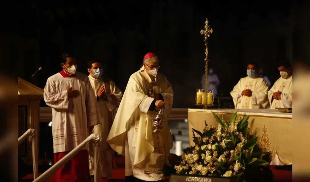 Arzobispado de Lima reconició a los héroes de primera línea. Foto: Felix Contreras.  GLR.