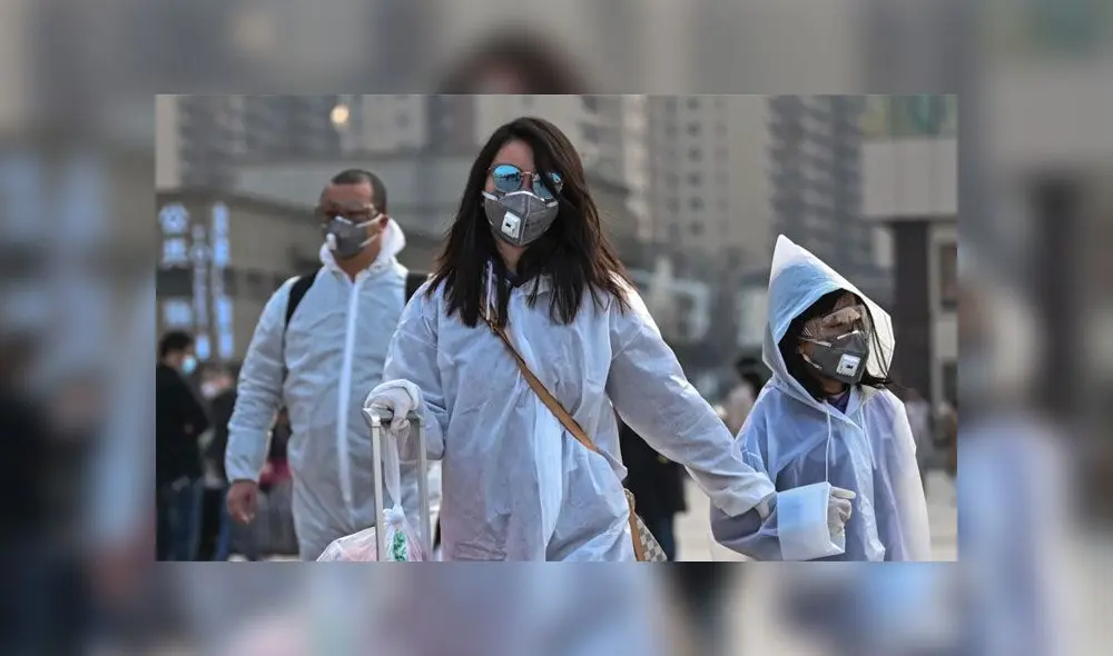 Ciudadanos chinos se protegen del coronavirus en Wuhan. Captura de video: CNN. Ciudadanos chinos se protegen del coronavirus en Wuhan. Captura de video: CNN.
