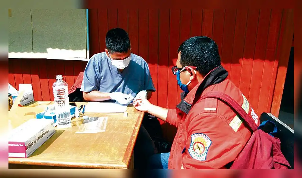 Testeo. Pruebas rápidas se masificaron a pesar de las críticas.