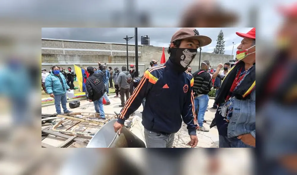 El Ingreso Solidario está enfocado a beneficiar a 3 millones de familias en condición de pobreza y pobreza extrema. (Foto: C. Ortega / EFE)
