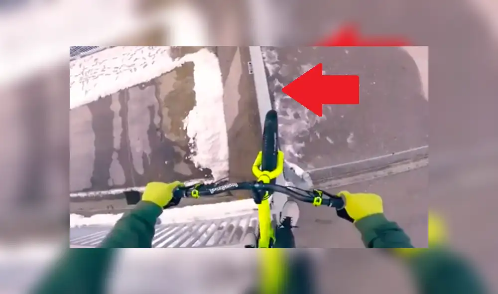 YouTube viral: muchacho realiza reto extremo al cruzar con su bicicleta en una delgada baranda [VIDEO] 
