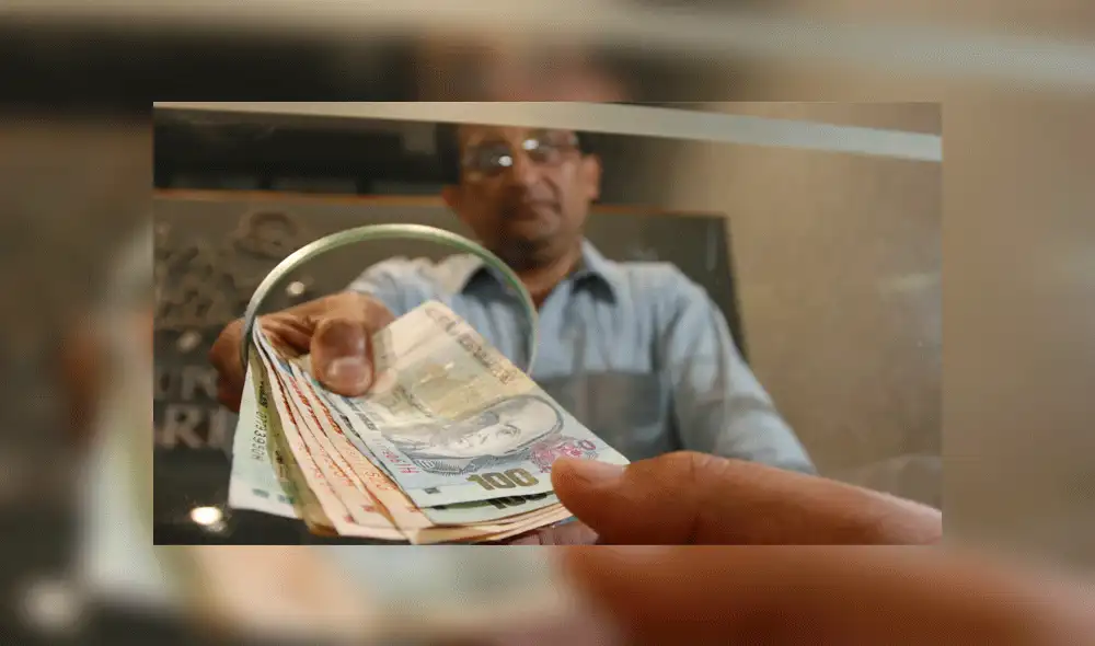 Conoce cómo calcular cuánto te corresponde de gratificación. Foto: Archivo GLR Conoce cómo calcular cuánto te corresponde de gratificación. Foto: Archivo GLR