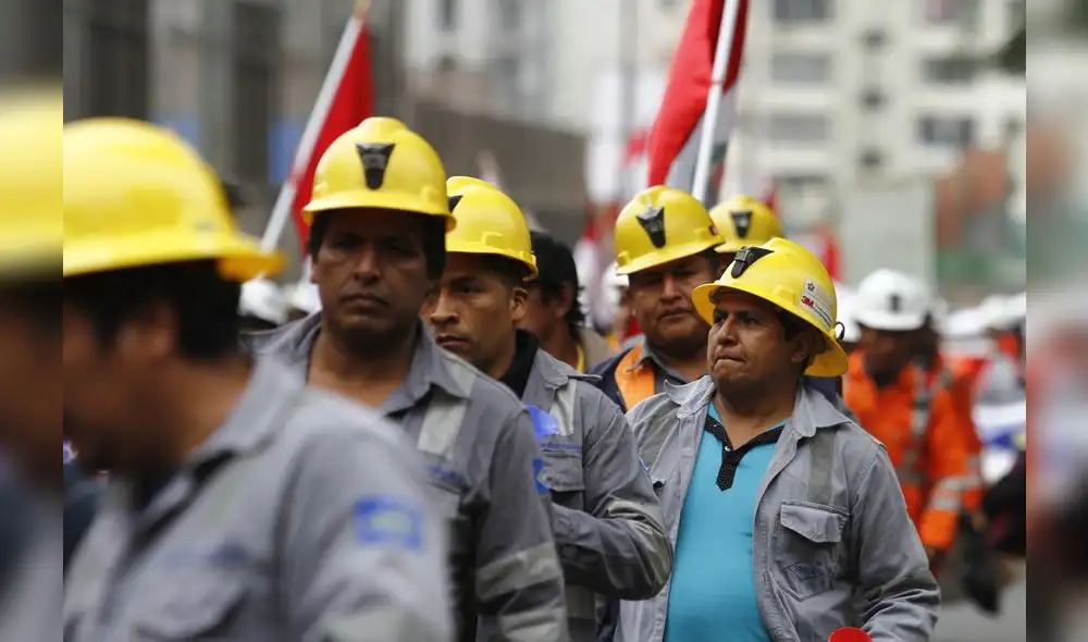 336 mineros artesanales de Arequipa ya son formales