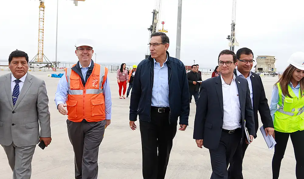 Martín Vizcarra visitó obras de modernización en puerto de San Martín, en Ica. Foto: Presidencia Perú. Martín Vizcarra visitó obras de modernización en puerto de San Martín, en Ica. Foto: Presidencia Perú.