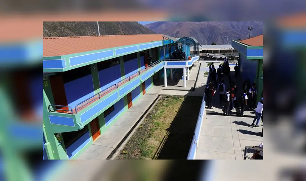 Suspensión de labores escolares del lunes 12 al viernes 16 de agosto. Suspensión de labores escolares del lunes 12 al viernes 16 de agosto.