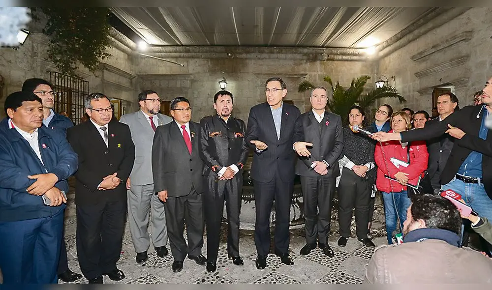 Controversia. Declaraciones de Martín Vizcarra fueron bien recibidas por gobernador, pero criticadas por empresarios. Controversia. Declaraciones de Martín Vizcarra fueron bien recibidas por gobernador, pero criticadas por empresarios.