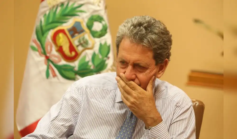 Thorne en el centro de la tormenta por audio con el contralor Alarcón 